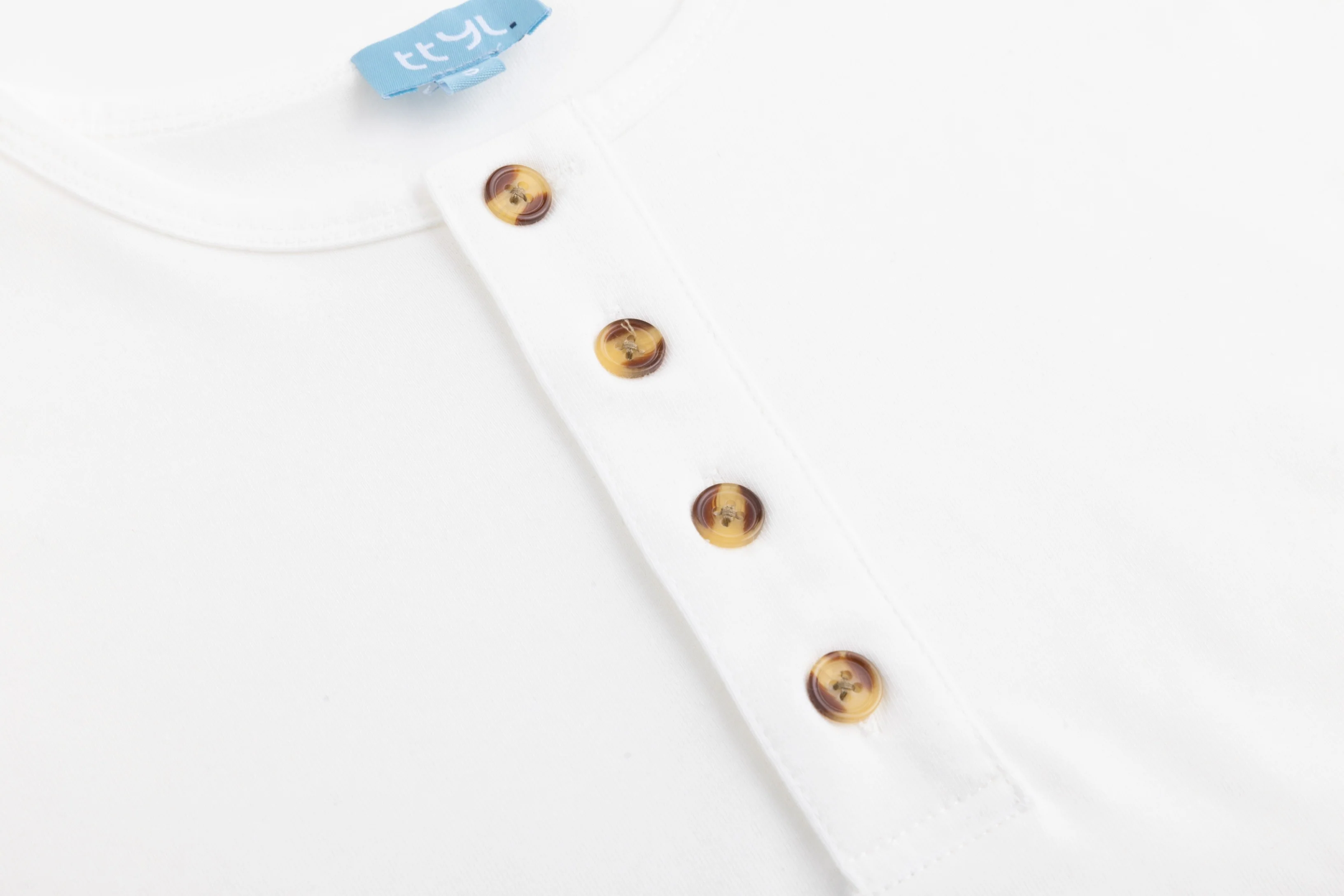 Basic Placket Dolman - White - Image 4