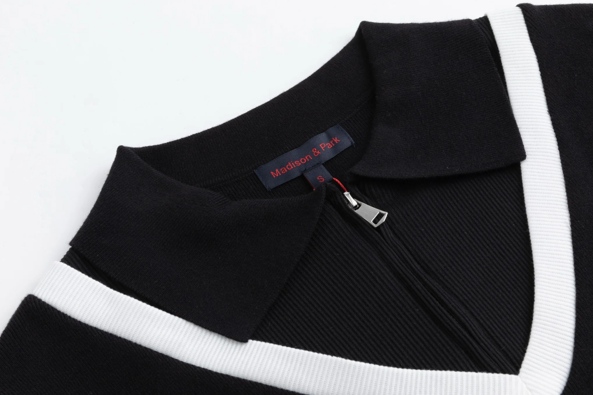 Black Flat And Ribbed Collar Front Zip Knit Top - Image 4