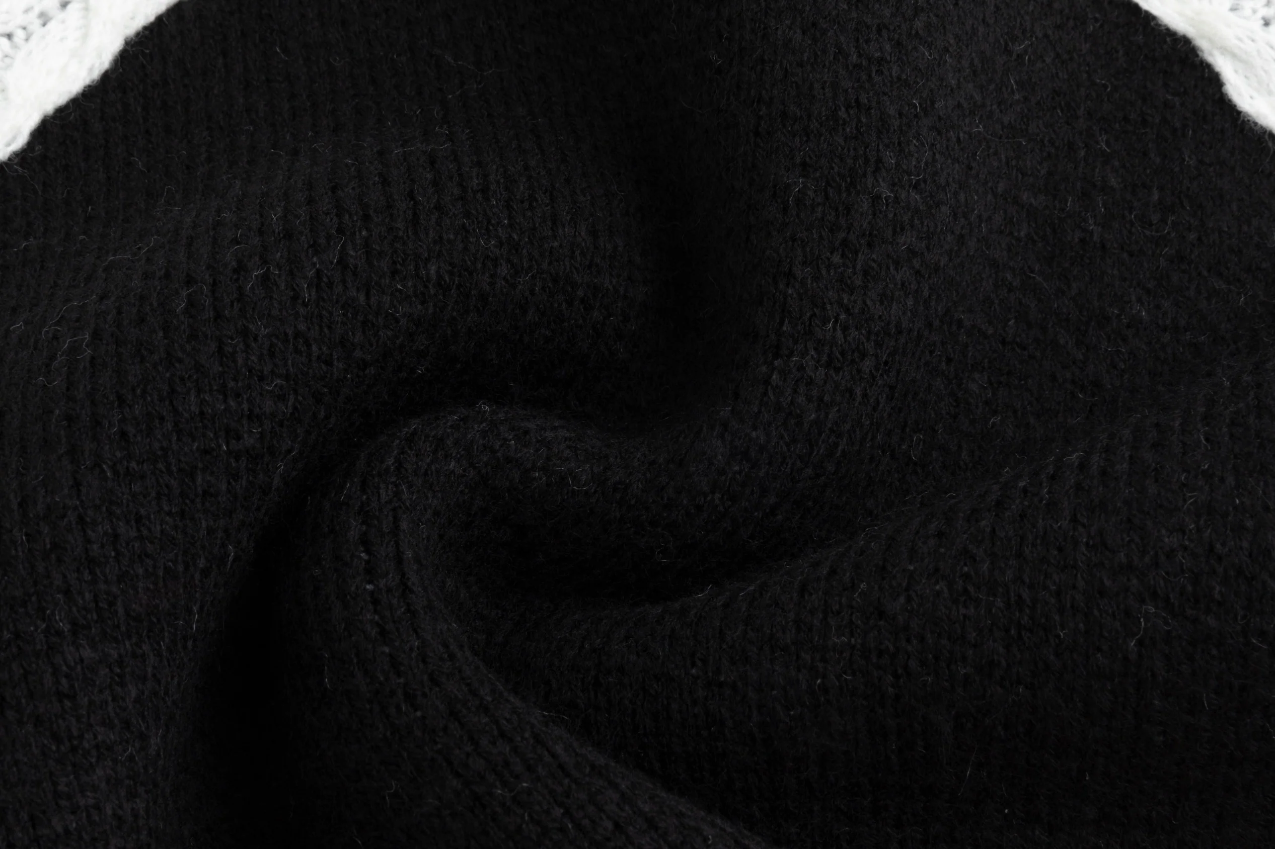 Black Knit Vest With White Embroidered Bow - Image 6