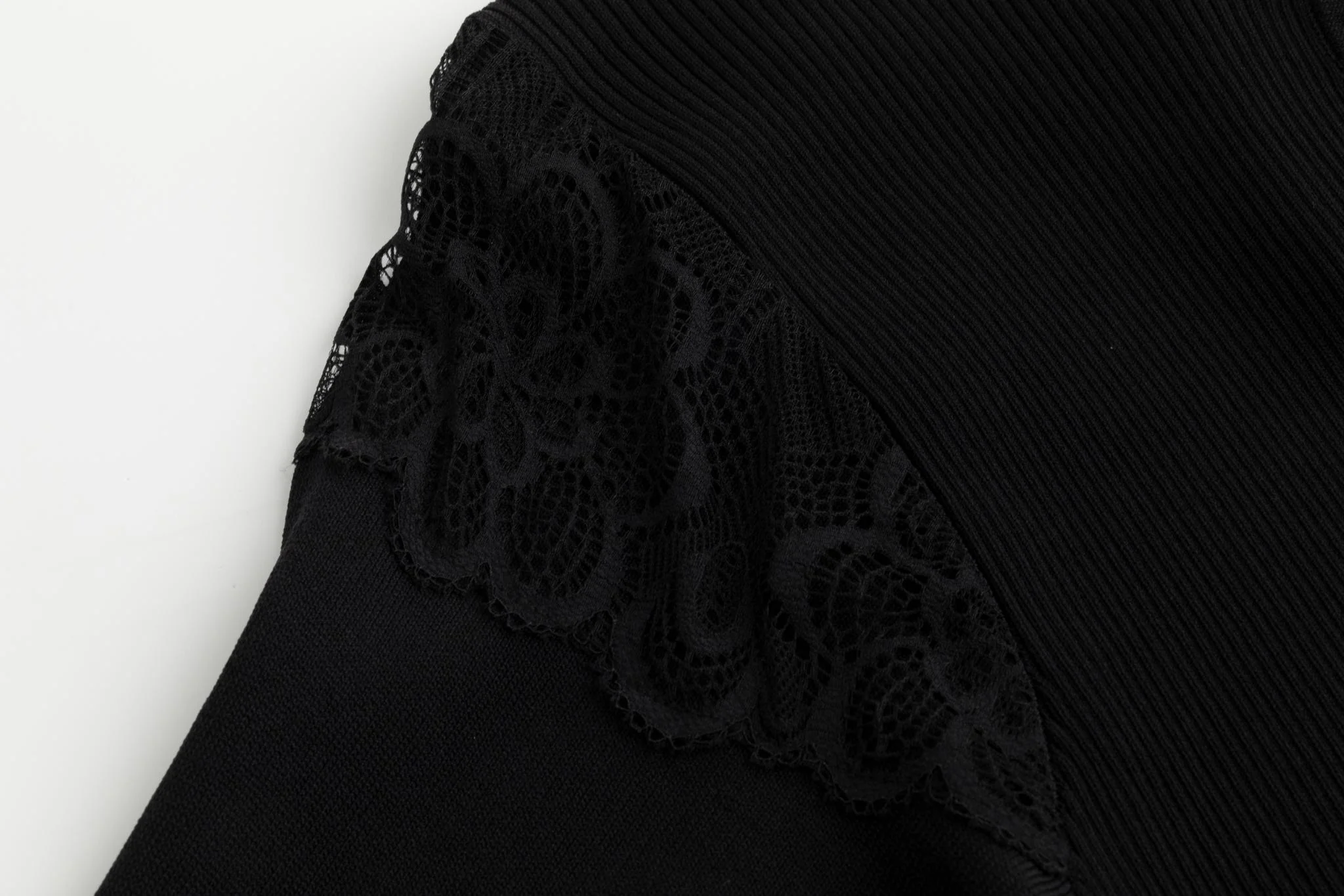 Black Lace Detail Cardigan - Image 6