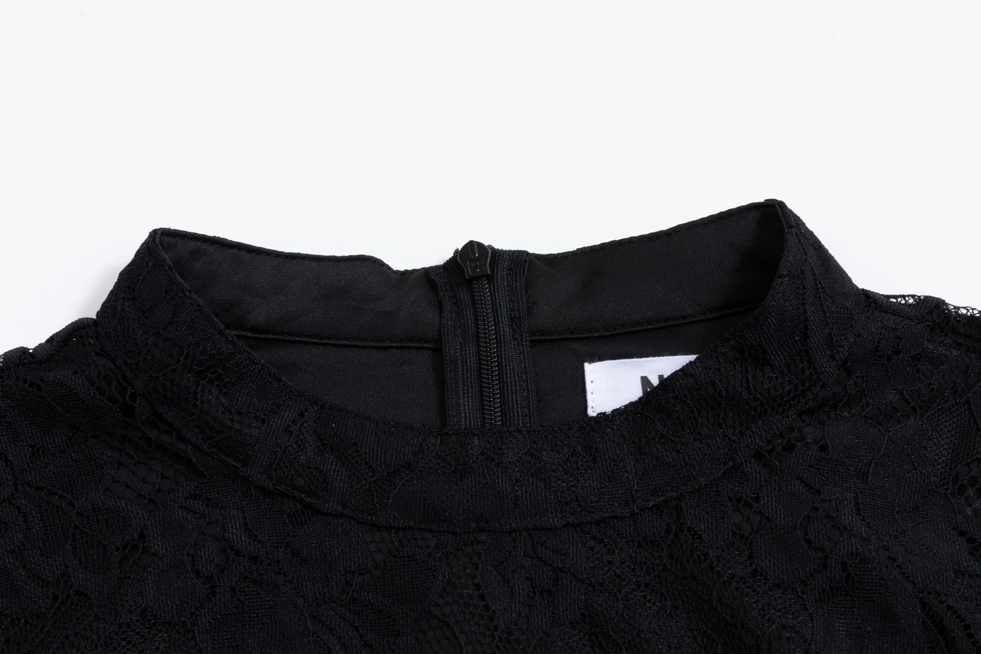 Black Lace Zigzag Bottom Rulle Dress - Image 5