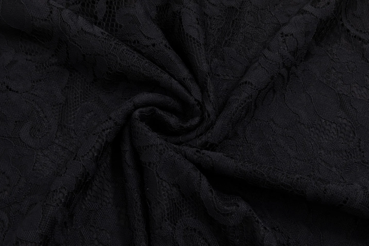 Black Lace Zigzag Bottom Rulle Dress - Image 8