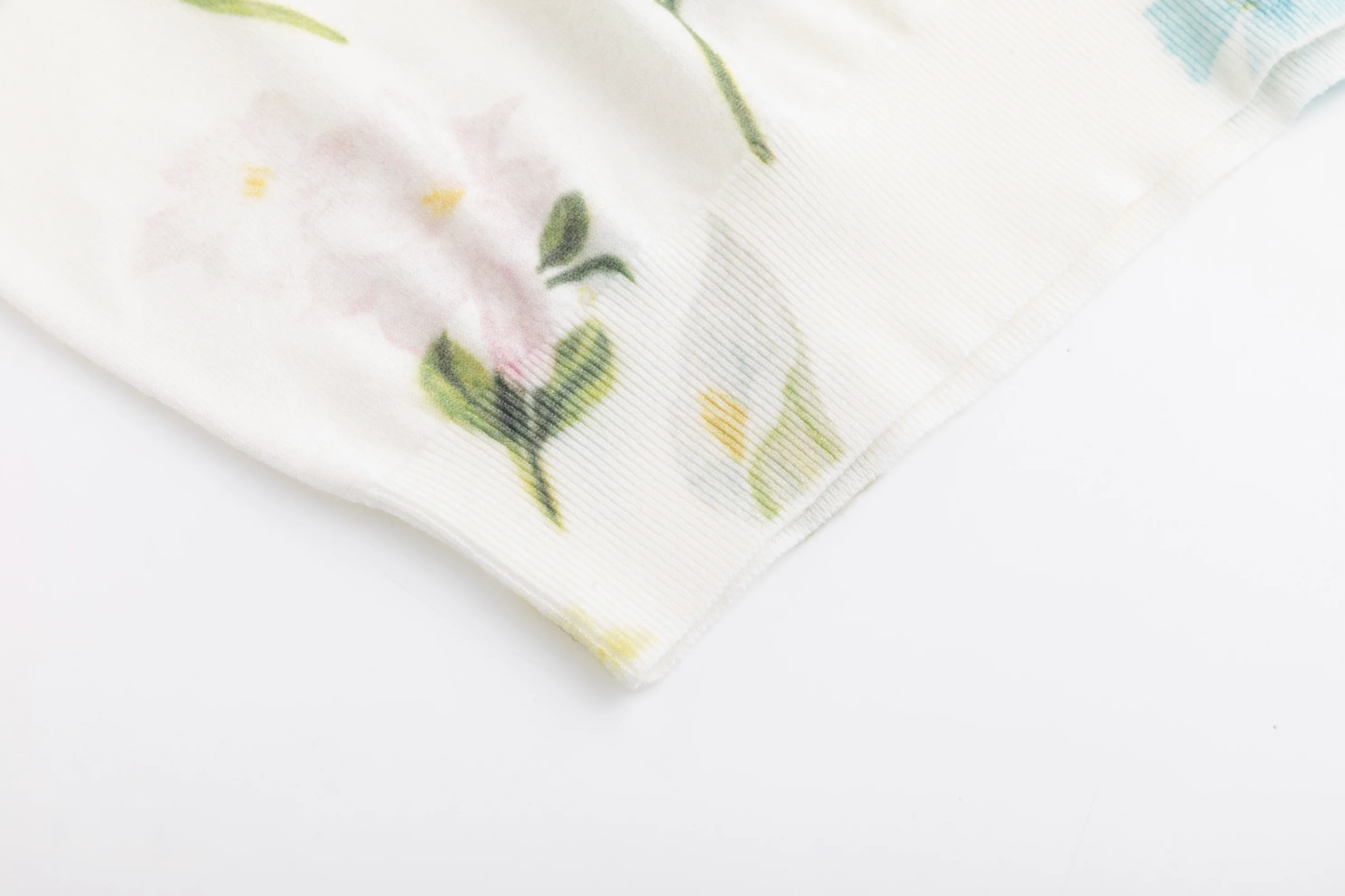 Floral Printed Knit Top - Image 5