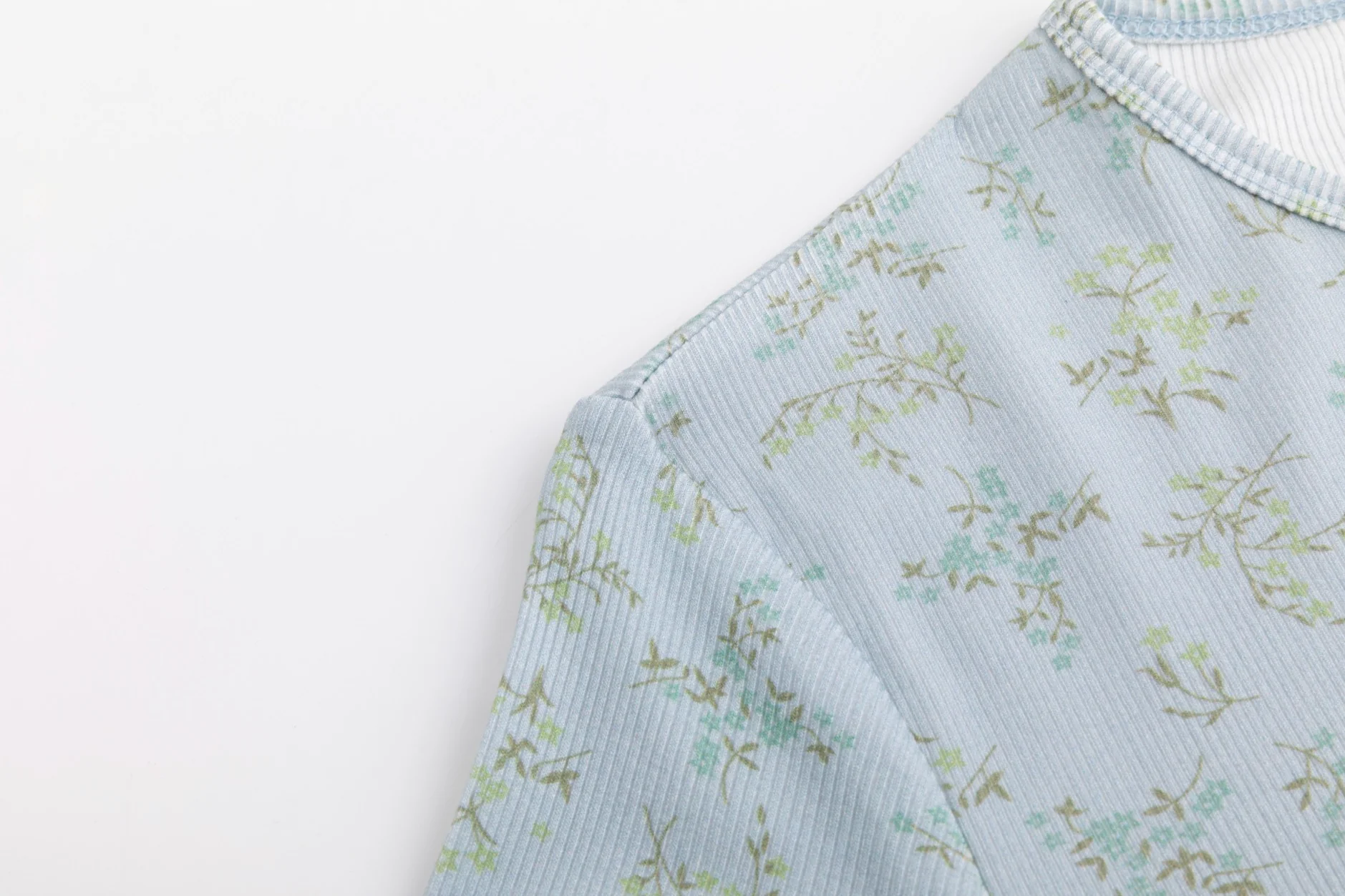 Light Blue Leaves Print Ivory Base Top - Image 5