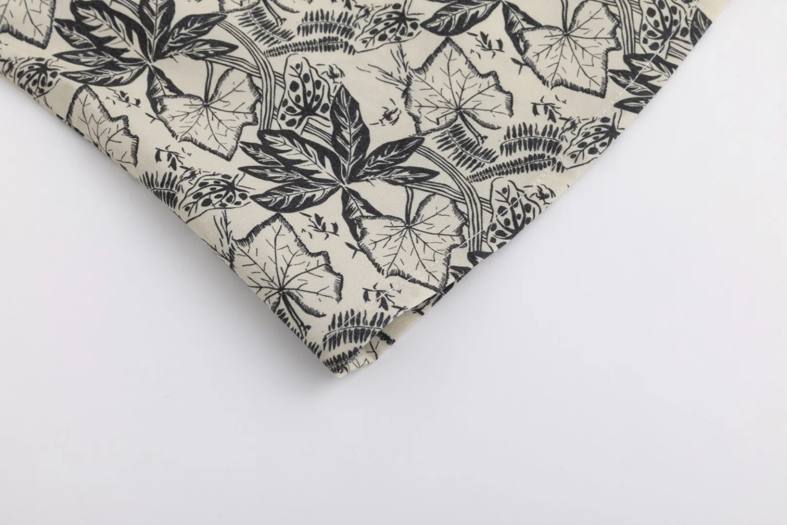 Hawaiian Blouse - Black - Image 5