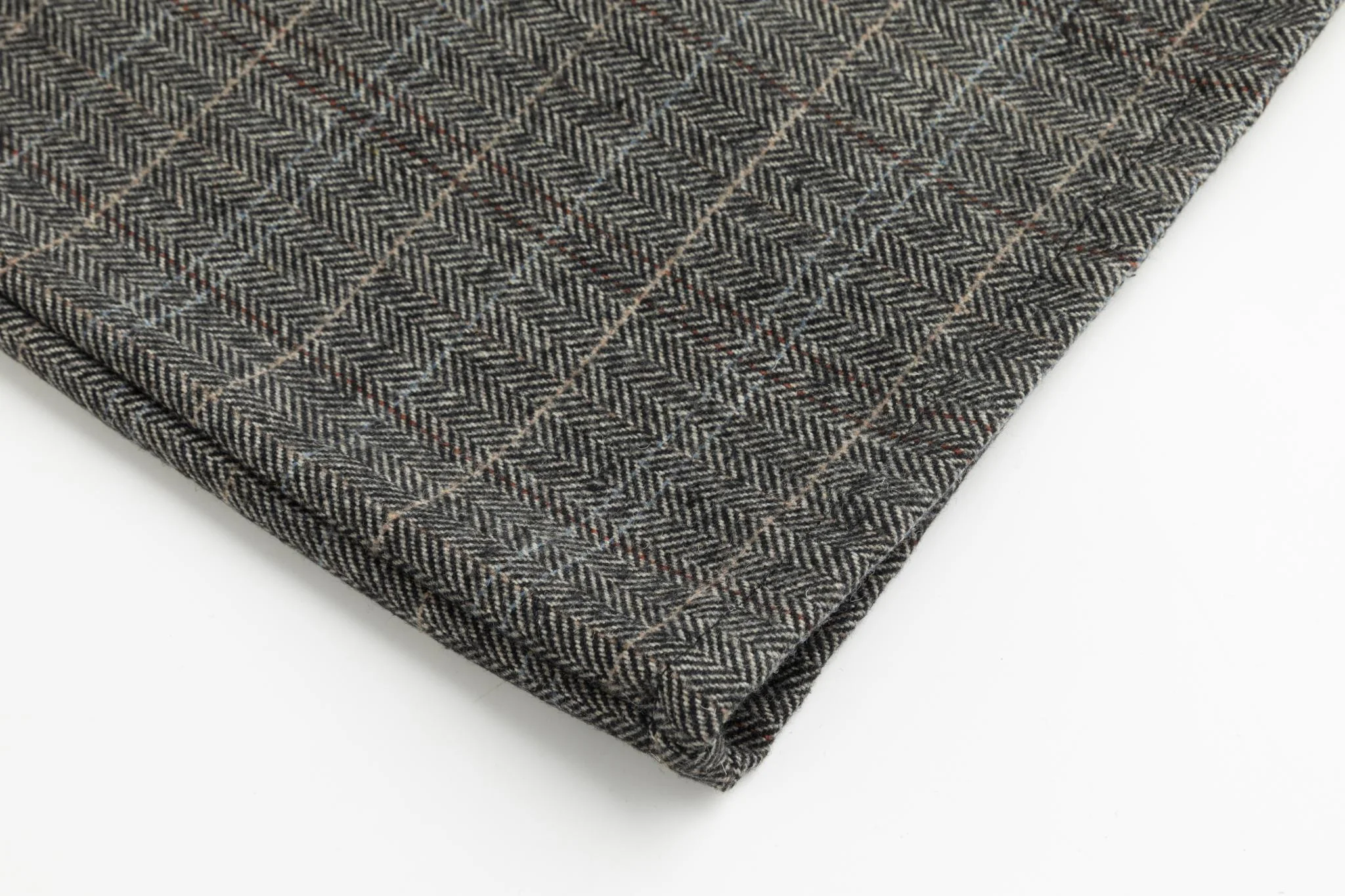 Heather Grey Checkered Skirt - Image 6