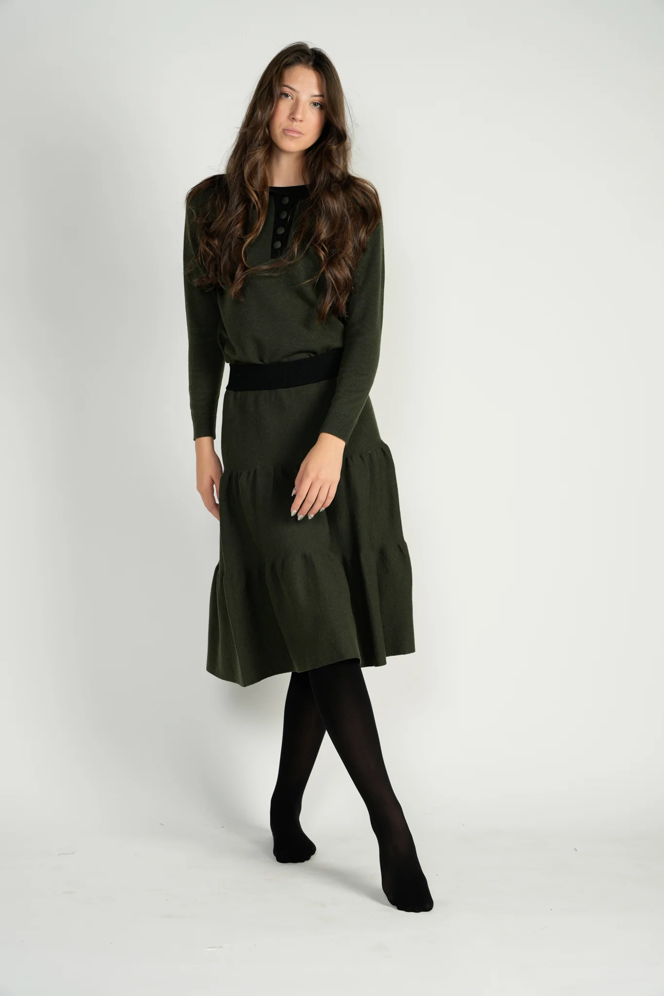 Olive/Black Knit Top With Golden Buttons And Flat Collar - Image 2