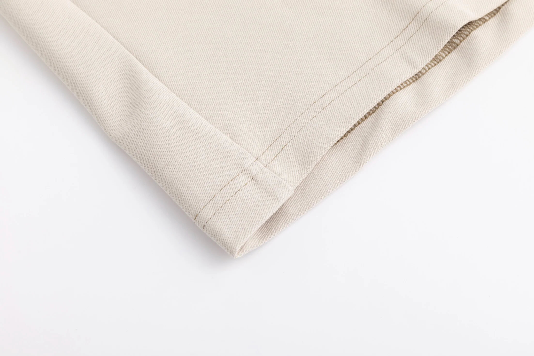 Outline Pocket Skirt - Image 4