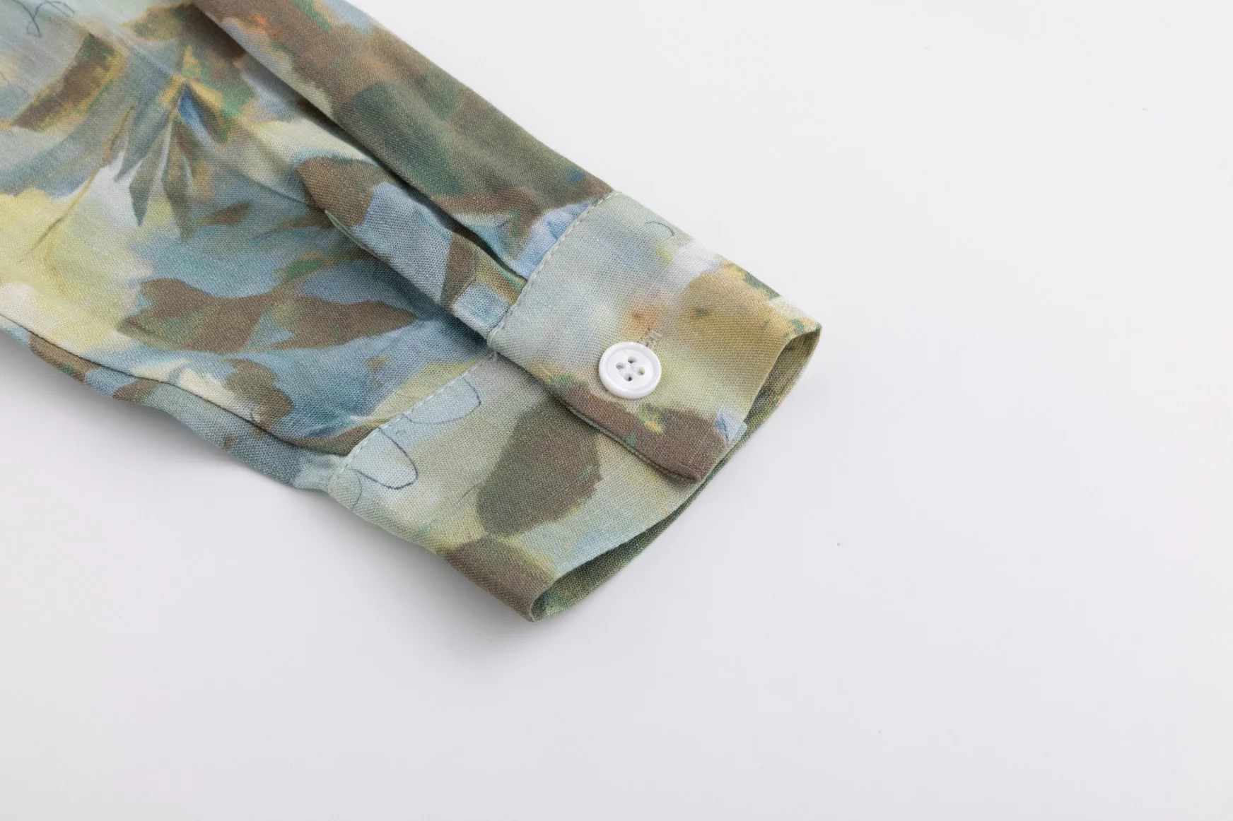 Painted Floral Linen Blouse Sea Blue - Image 4