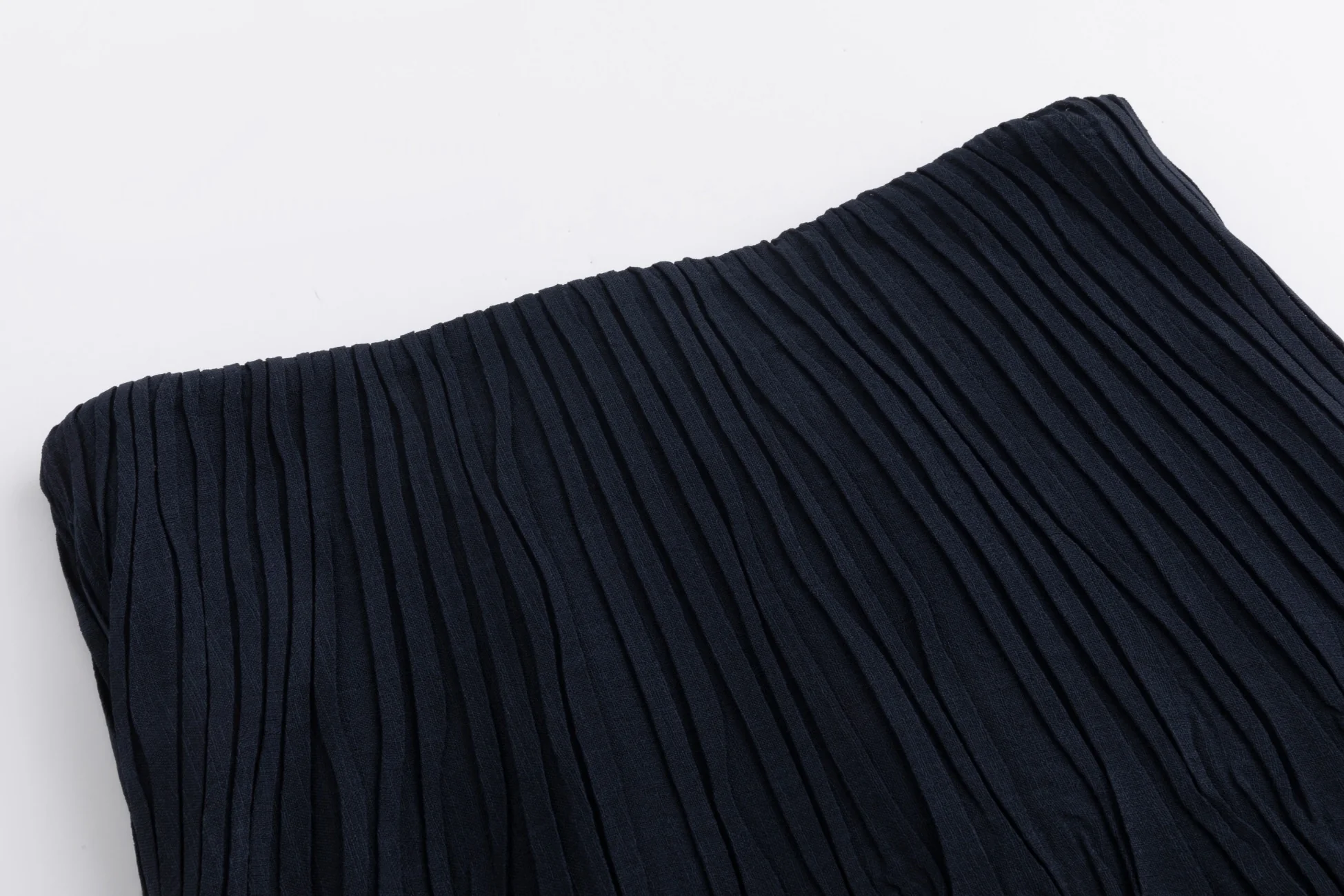 Pleated Chiffon Skirt - Dark Blue - Image 5