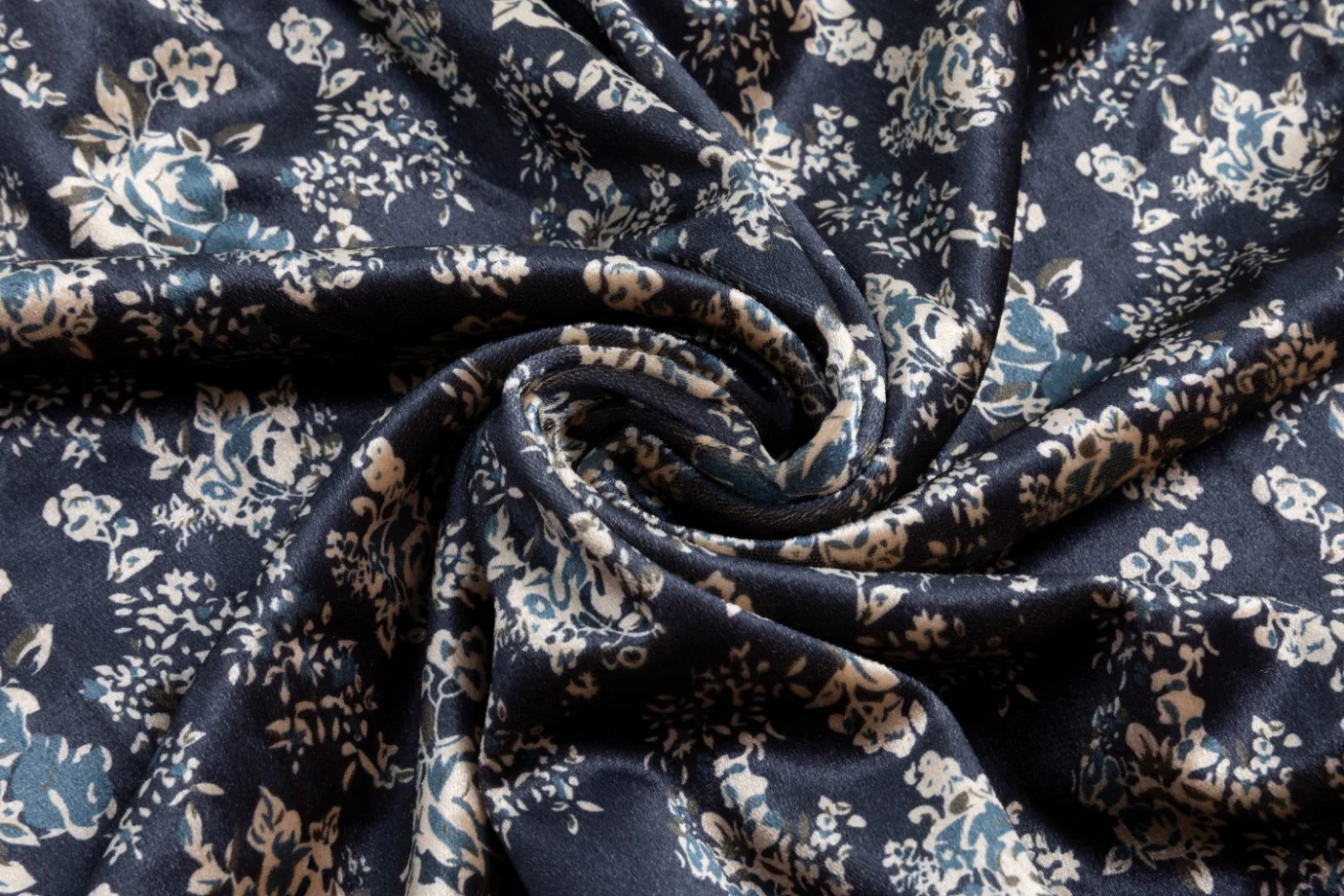 Printed Velvet Skirt With Smocked Waist Band - Image 6