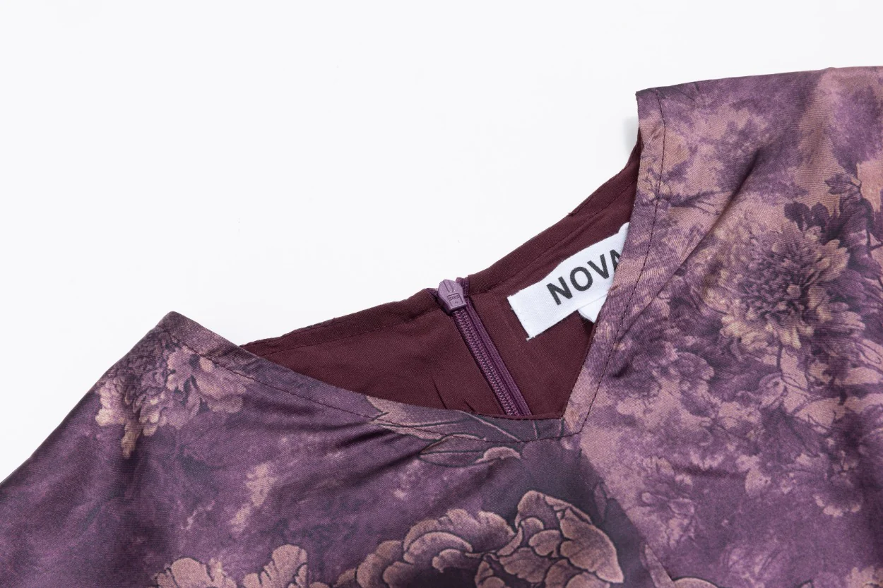 Chinoiserie Printed Dress With Crossed Waist - Purple - Image 5