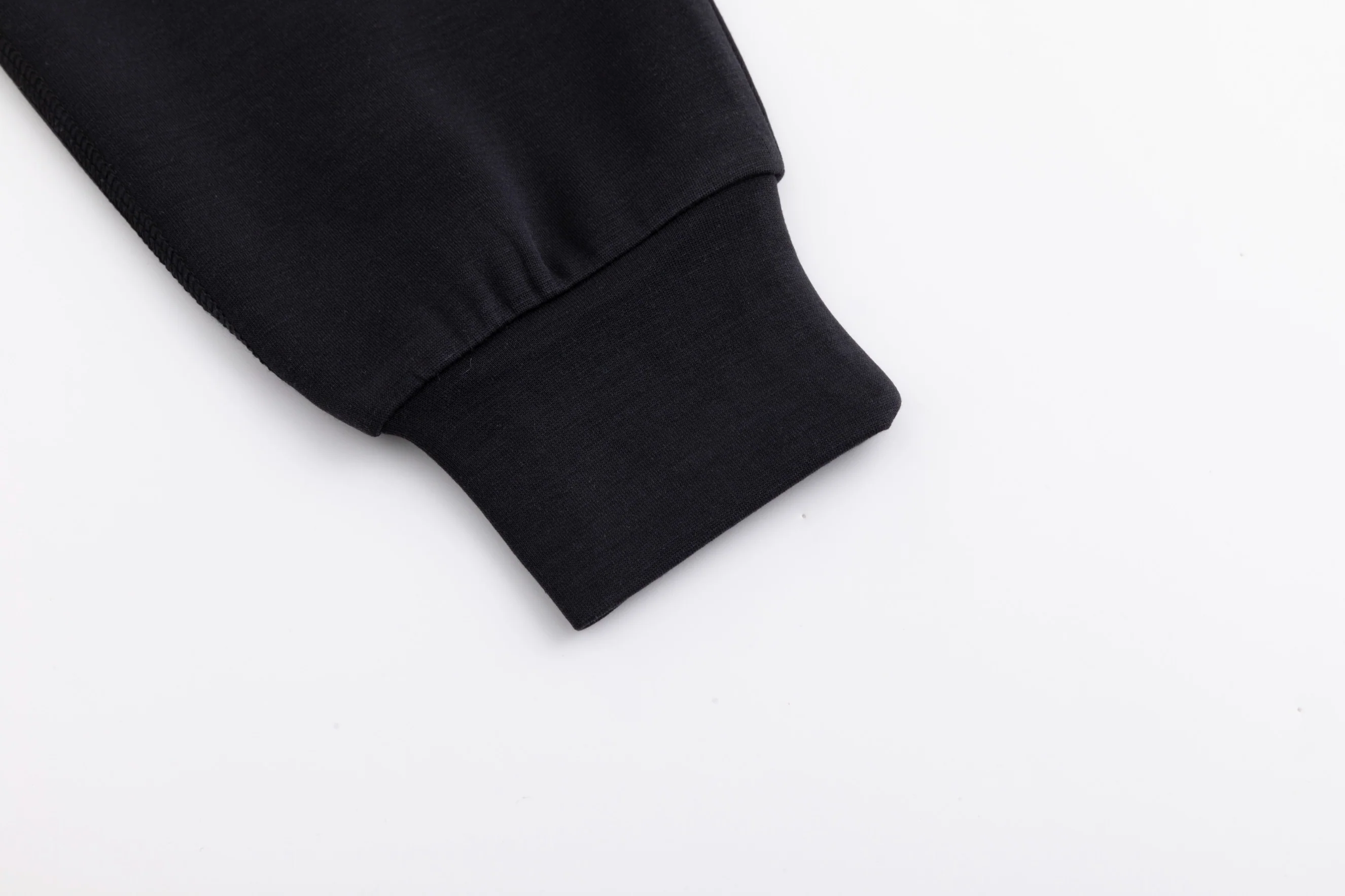 Scuba Pull Over - Black - Image 4