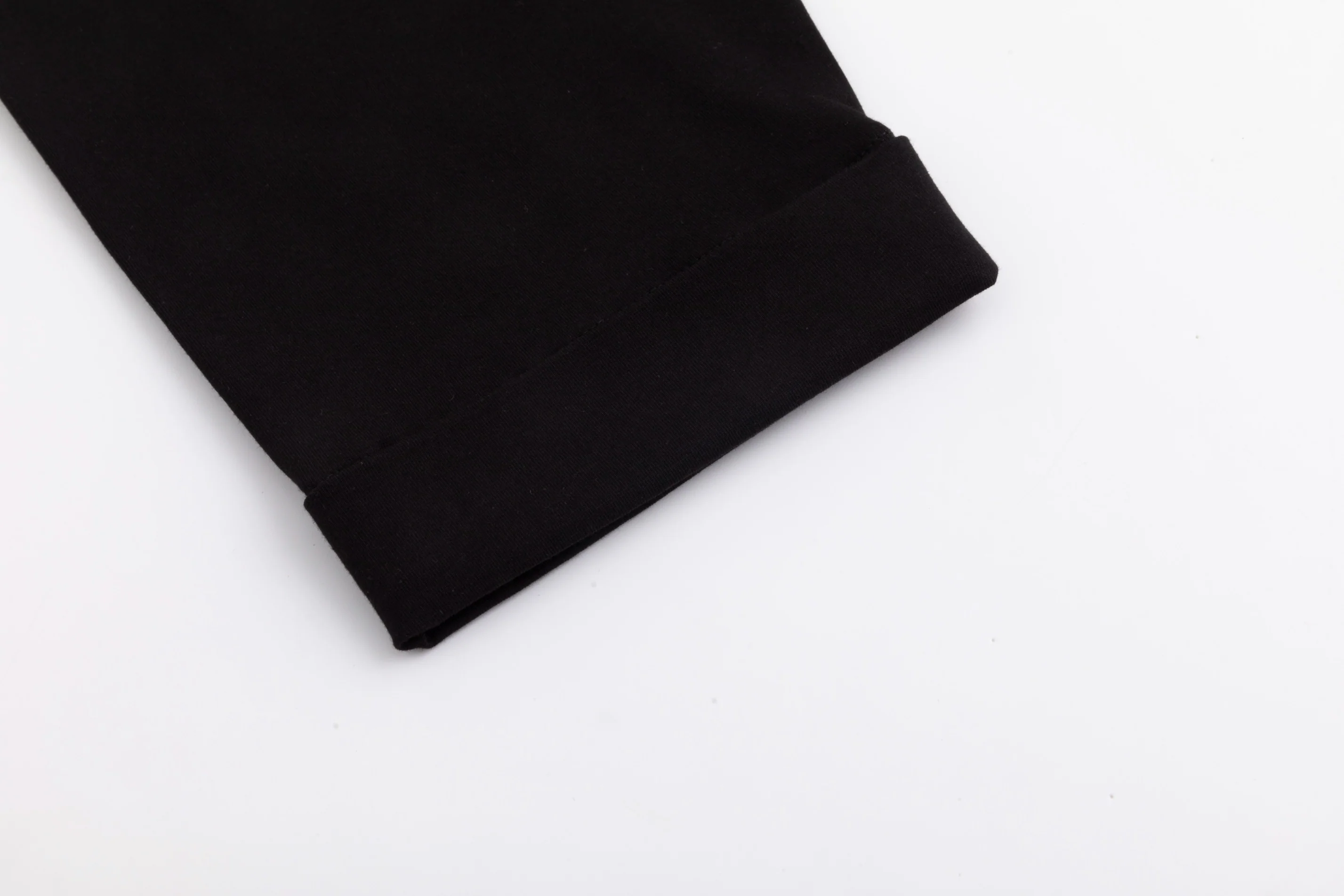Simple Box Tee - Black - Image 5