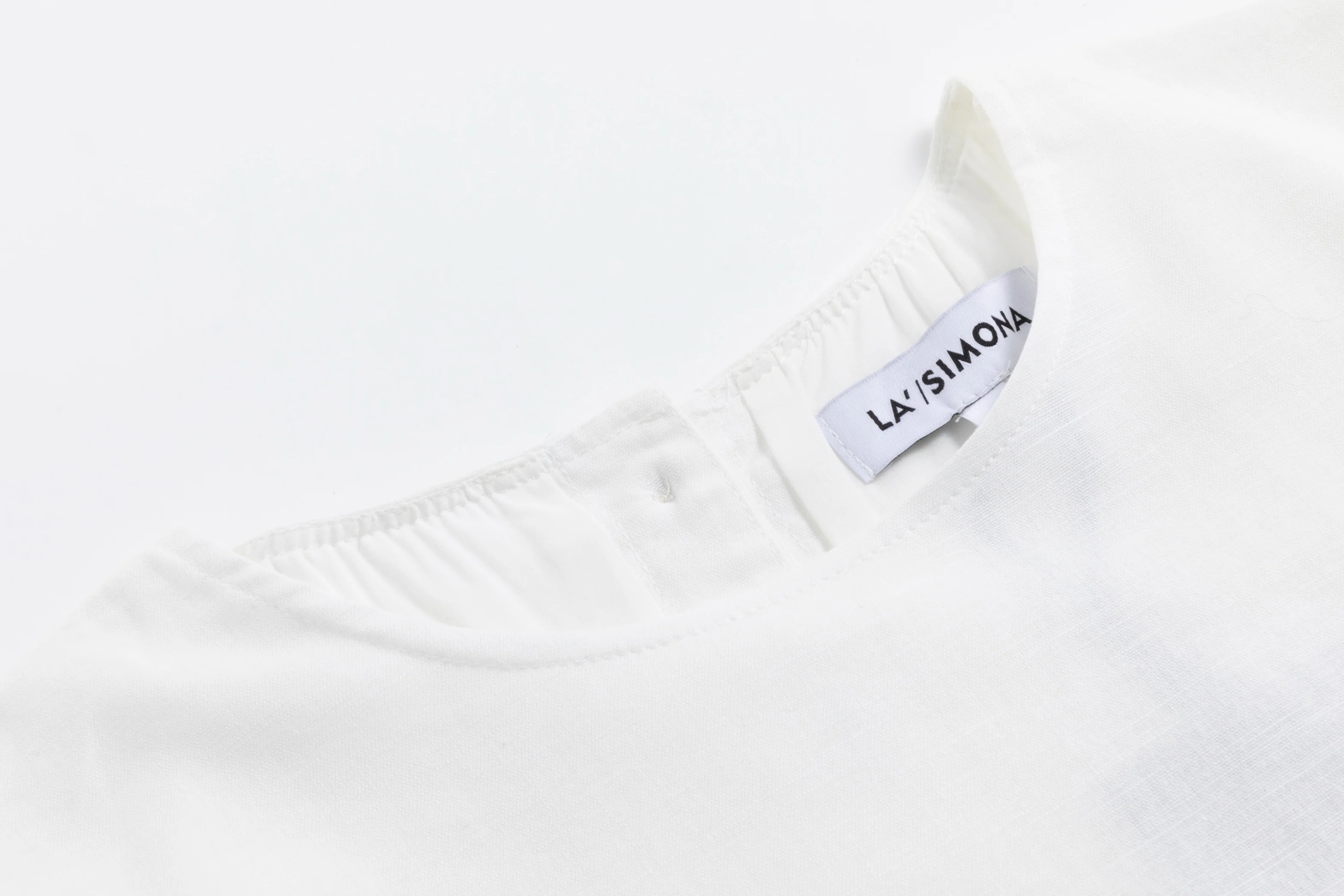 White Overlay With Crochet Over White Jumper - Image 4