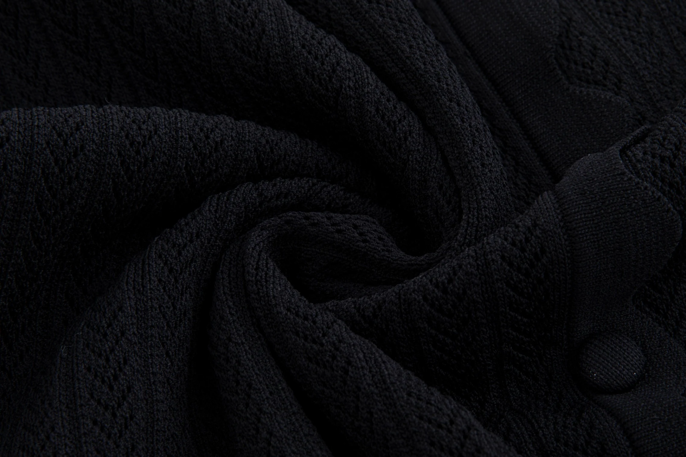 Black Knit Scalloped Skirt - Image 6