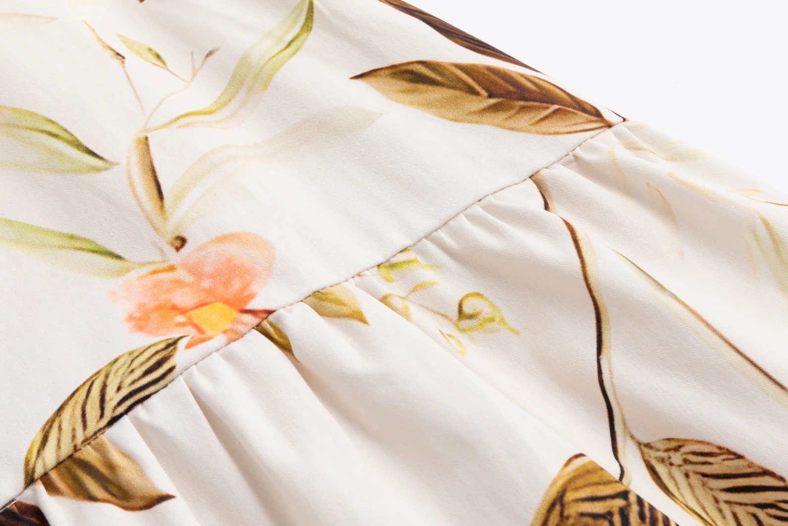 White Base Multicolor Plant Printed York Skirt - Image 5