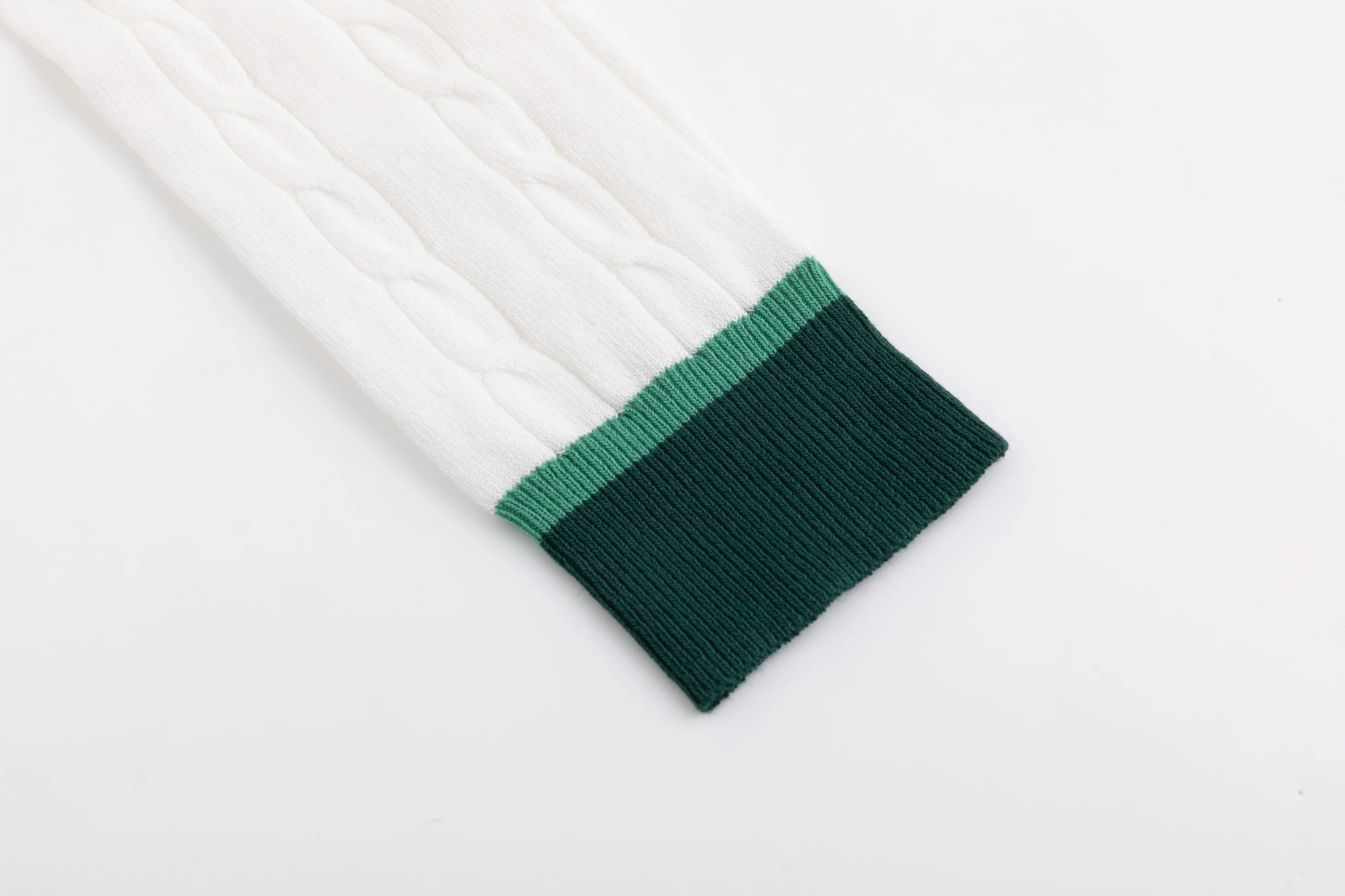 White And Green Cable Knit Top - Image 4
