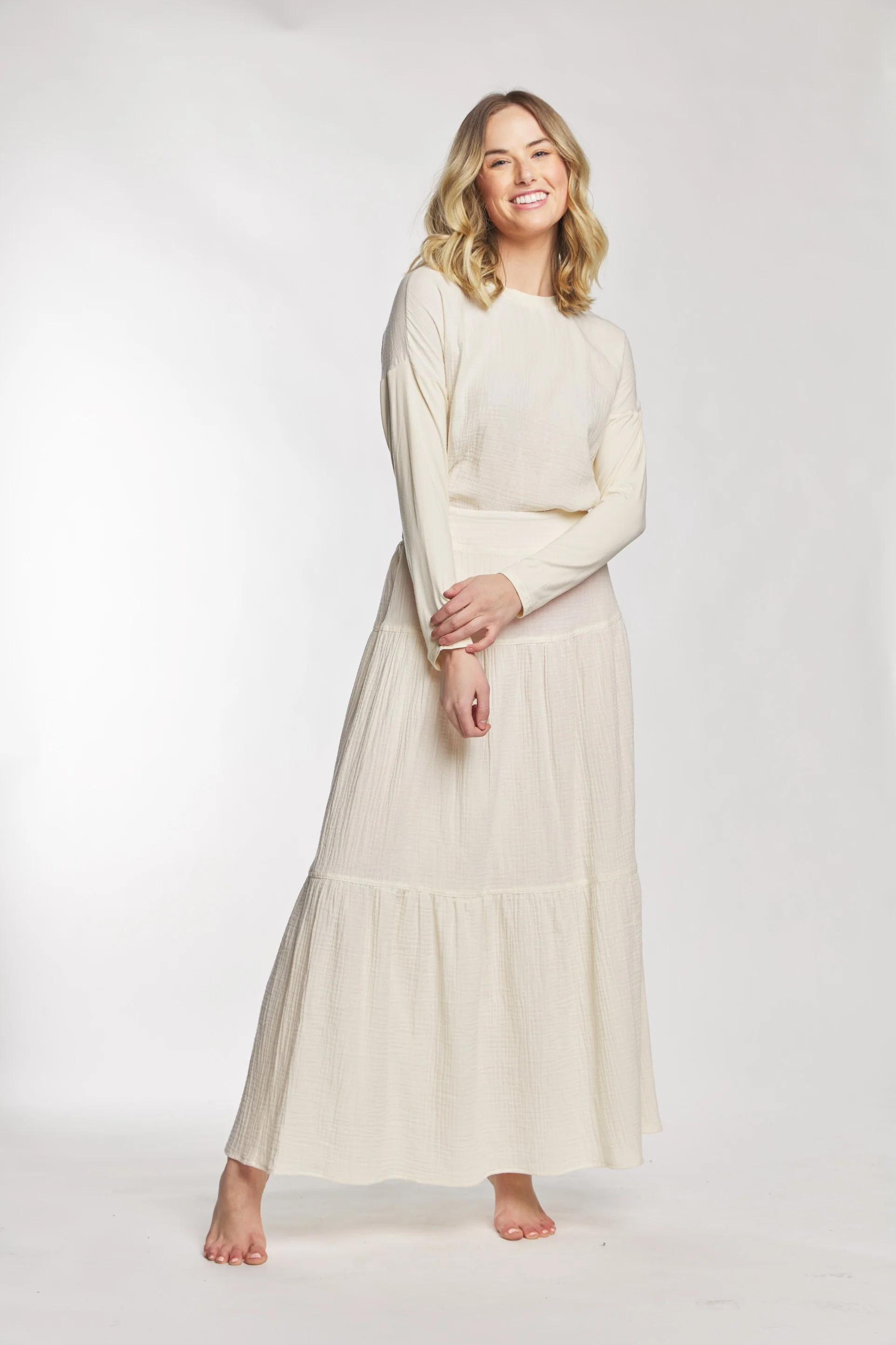 White Bubble Gauze Fabric Top With Cotton Sleeves - Image 2
