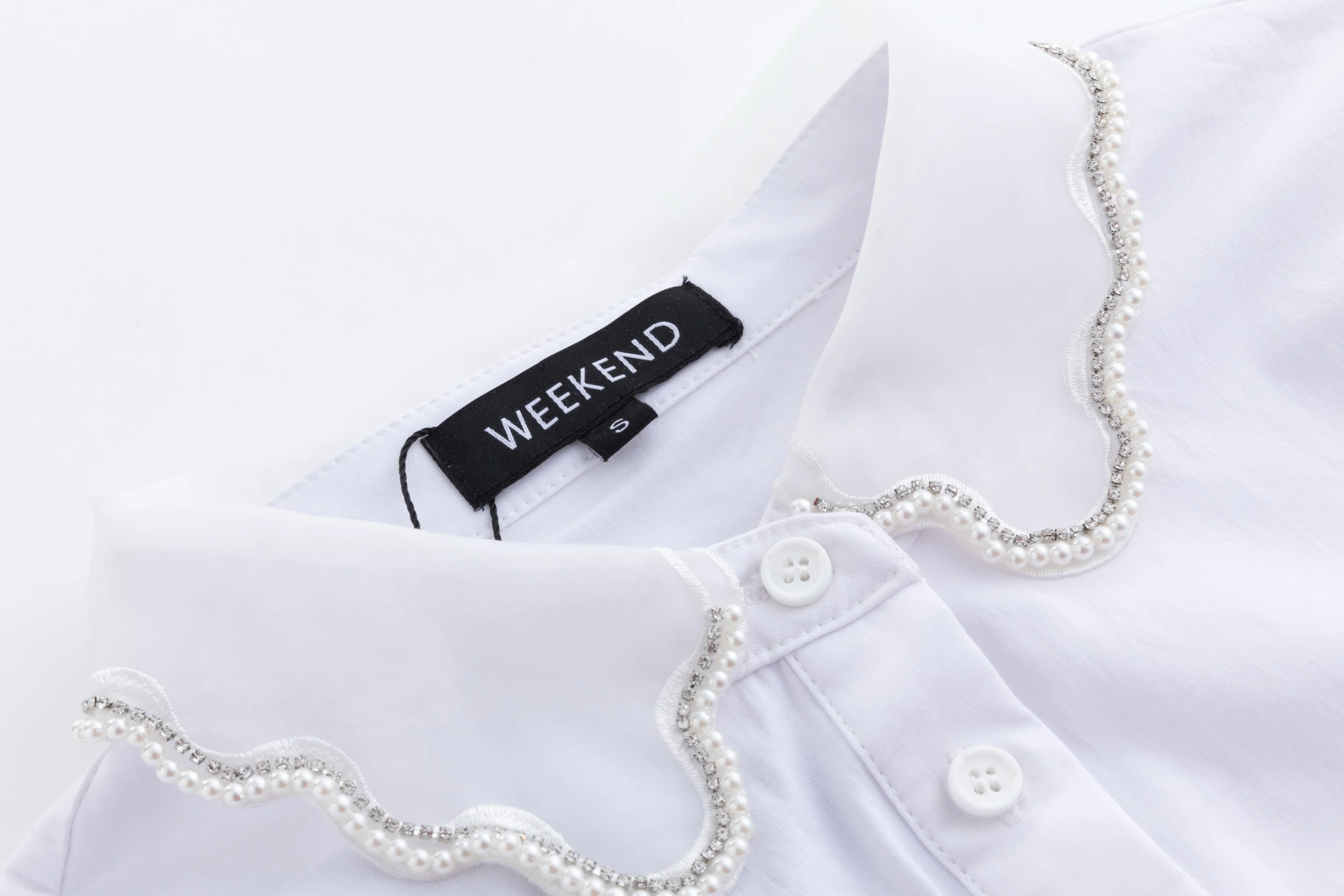 White Cotton Shirt With Pearl Organza Collar - Image 4